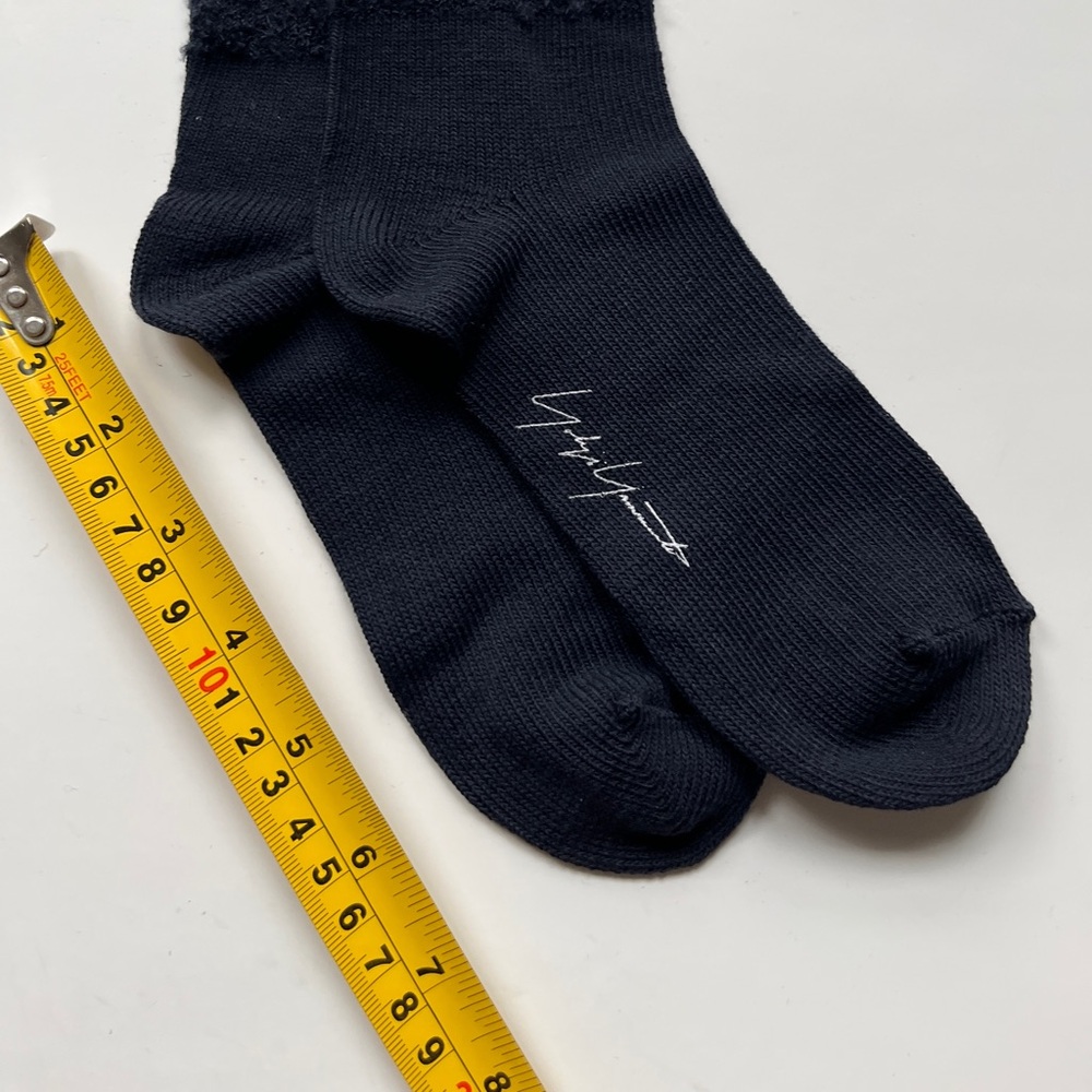 Yohji Yamamoto Textured Black Socks - Picture 3 of 4